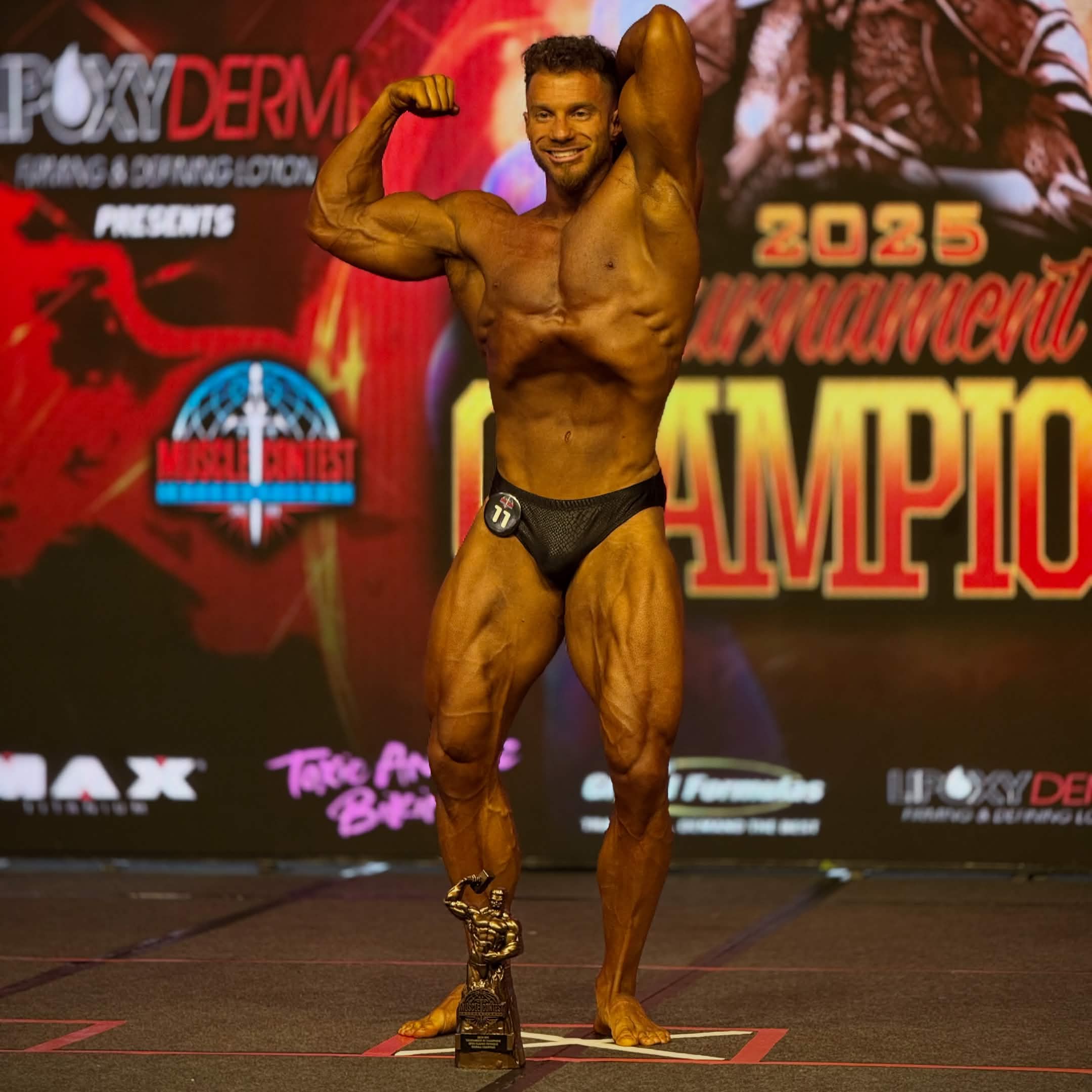 Stage side pose, Champions